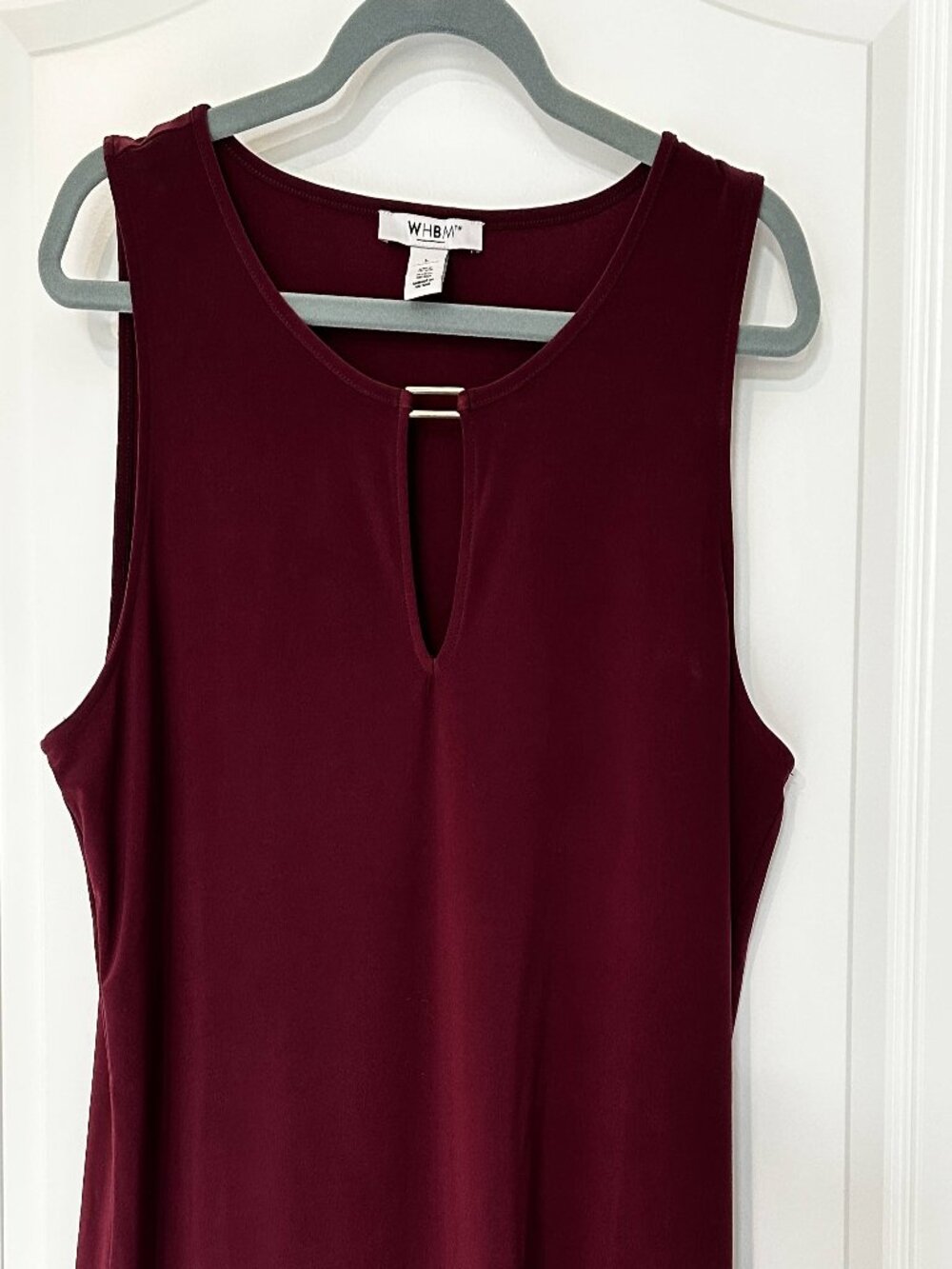 White House Black Market Tank Top Silver Hardware, Burgundy, Size L